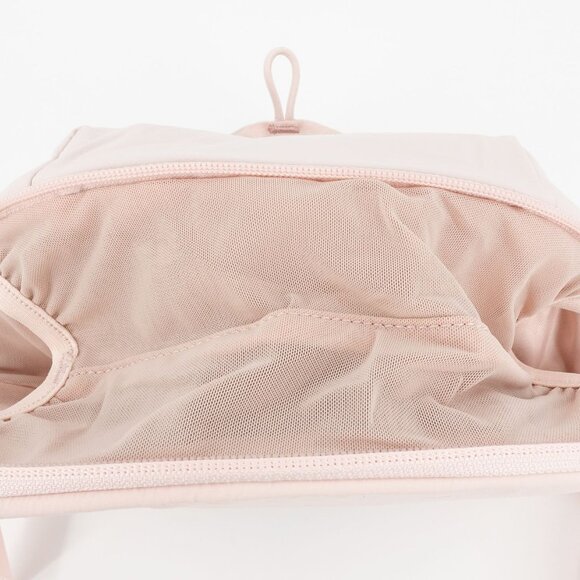 Lululemon Curved Crossbody 3L Pink OS - Picture 10 of 14